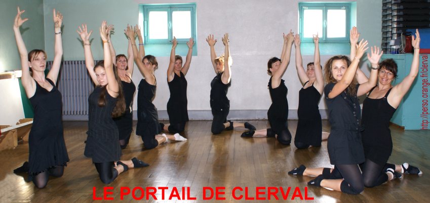 le groupe des adultes et adolescentes de l'cole de danse de Clerval