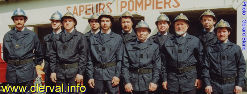 Les pompiers de Pompierre en avril 1992