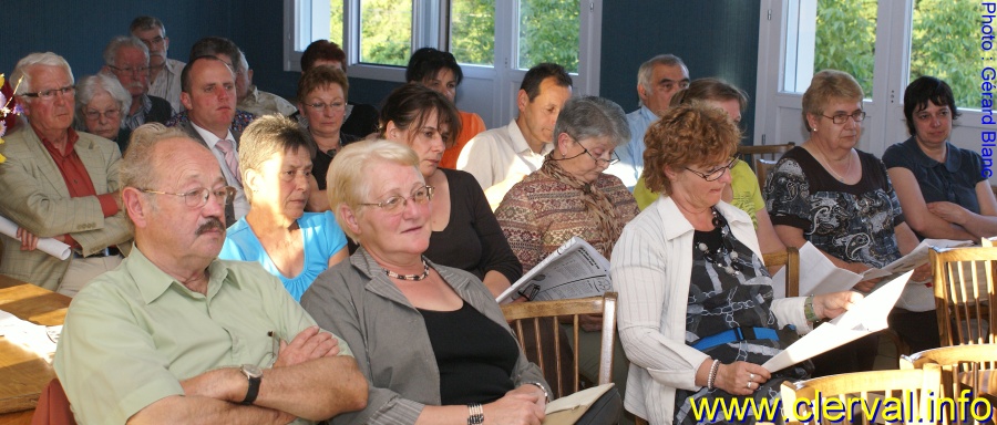 Salle des ftes de Santoche