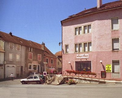 Clerval, place de la Libration