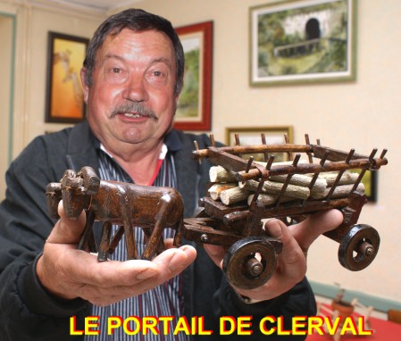 Daniel Rabolin et une de ses oeuvres