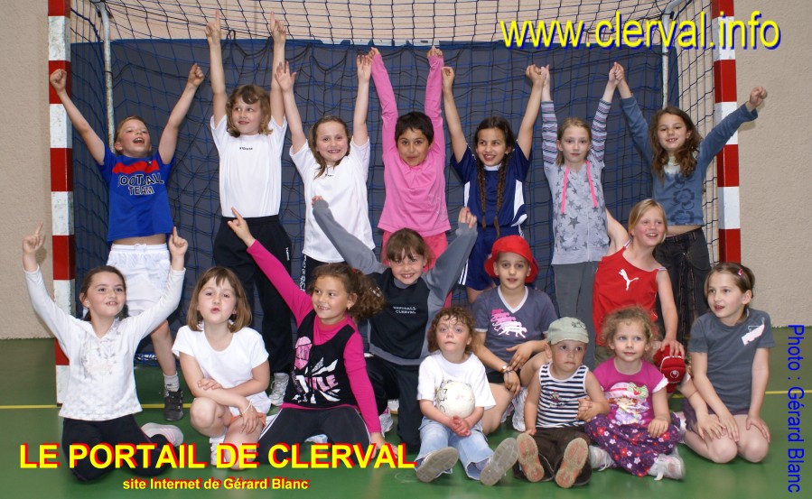 Les plus jeunes du club de handball de Clerval